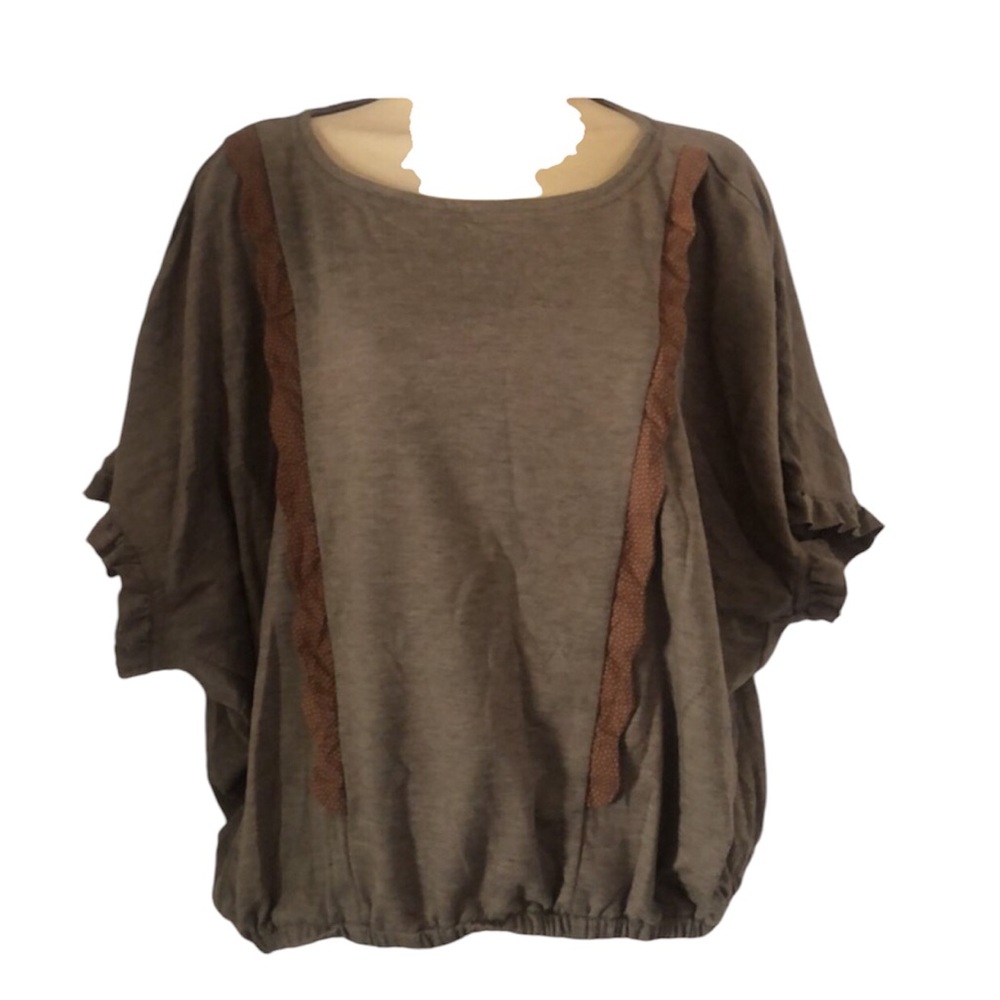 Woman’s fall feminine cousin earl ruffle blouse - Picture 3 of 12
